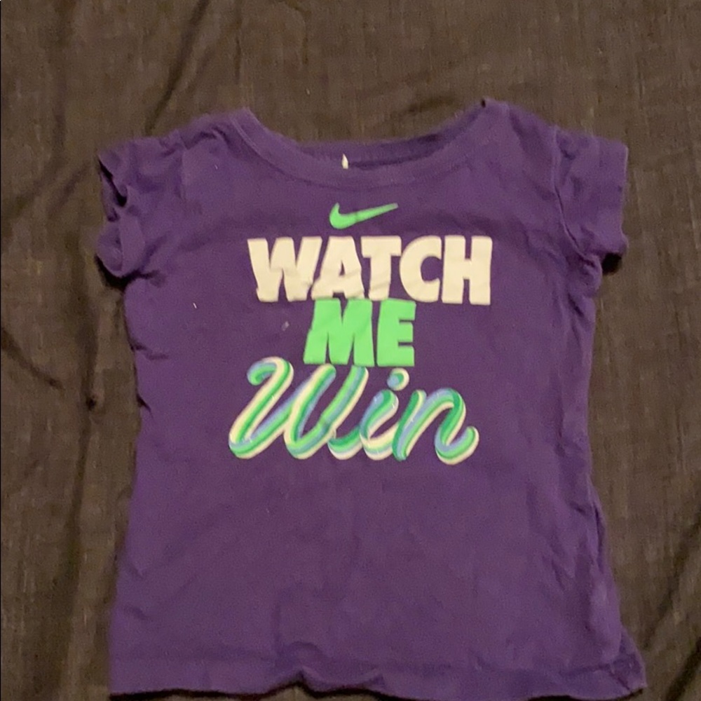 Nike shirt 3t
